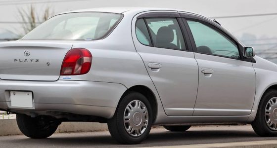 Toyota Platz