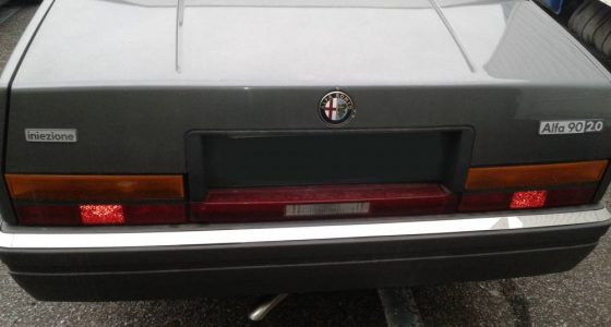 Alfa Romeo 90 2.0 iniezione generic image