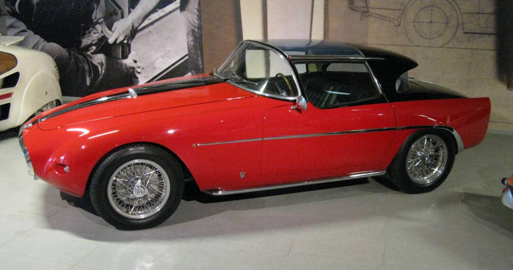 1952 Fiat 8V Coupé Vignale Demon Rouge