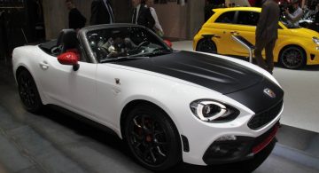 Photo of Abarth 124 Spider (2016)