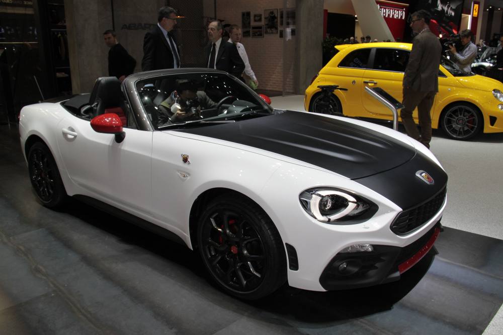 Abarth 124 Spider (2016)