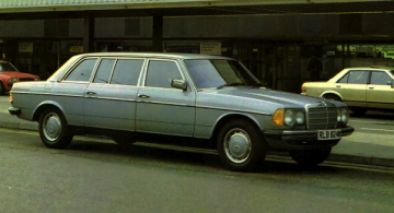 1977 Mercedes-Benz 300D LWB V 123 